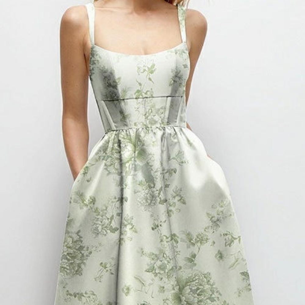 DESSY GROUP SCOOP NECK INSET CORSET FLORAL SATIN MAXI DRESS WITH POCKETS IN SAGE